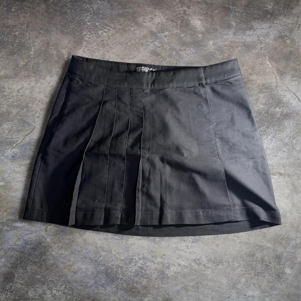 Nike Golf Tour Premium Dri-FIT Black Pleated Skort Size 10